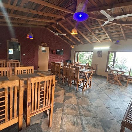 Pragati Resort & Restaurant- Eden Of Kumaon Bhowali Екстериор снимка
