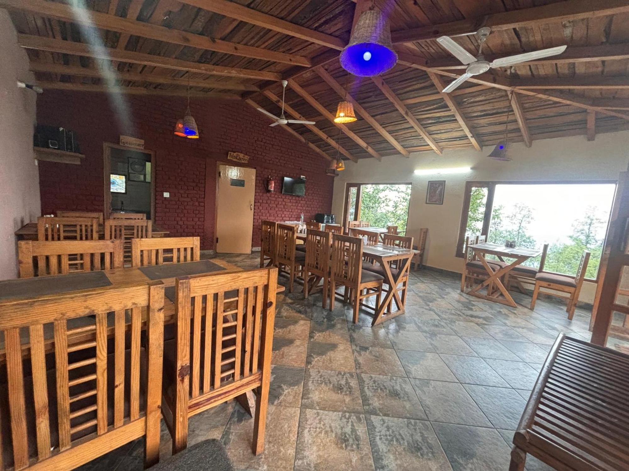 Pragati Resort & Restaurant- Eden Of Kumaon Bhowali Екстериор снимка