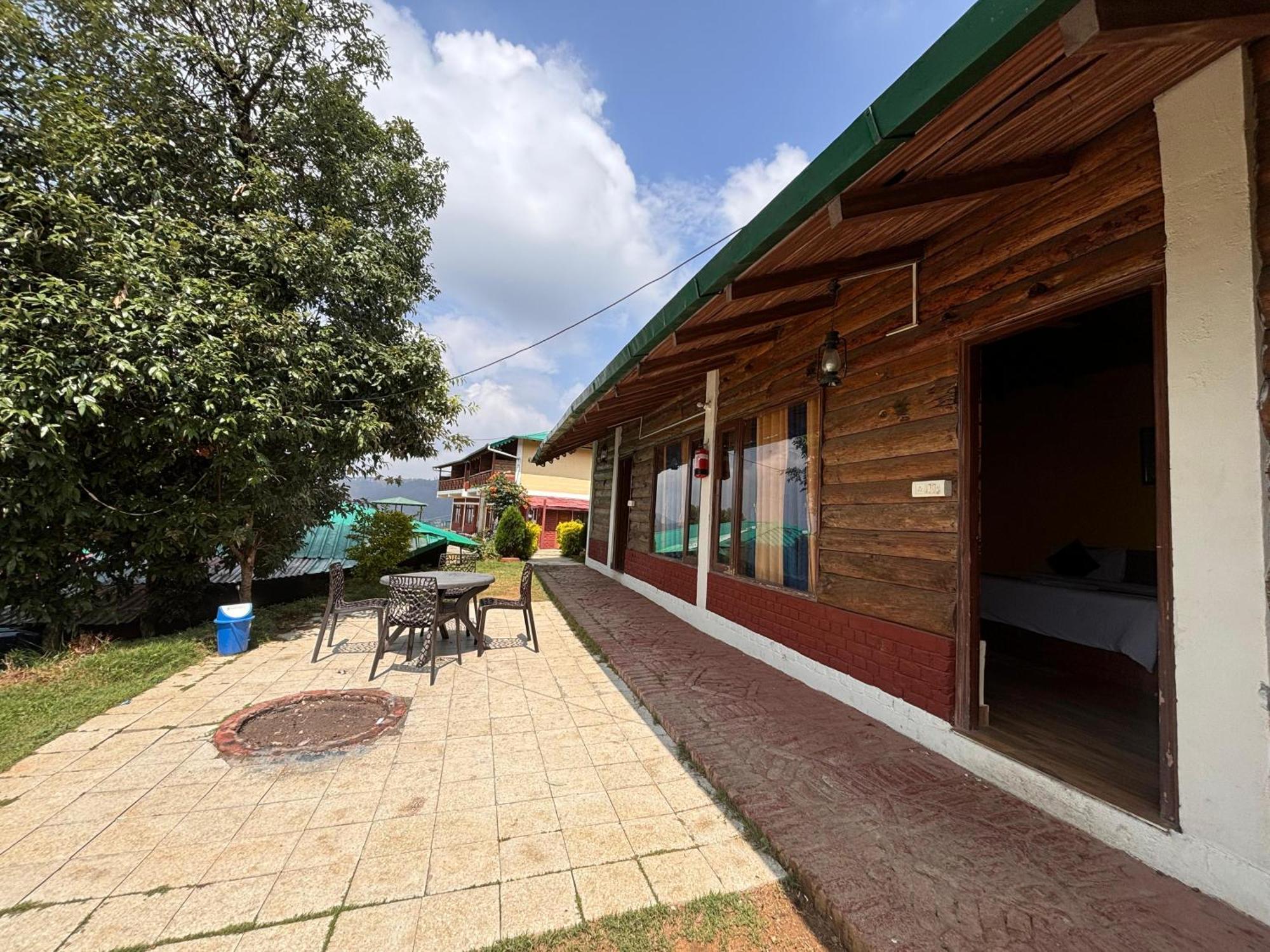 Pragati Resort & Restaurant- Eden Of Kumaon Bhowali Екстериор снимка